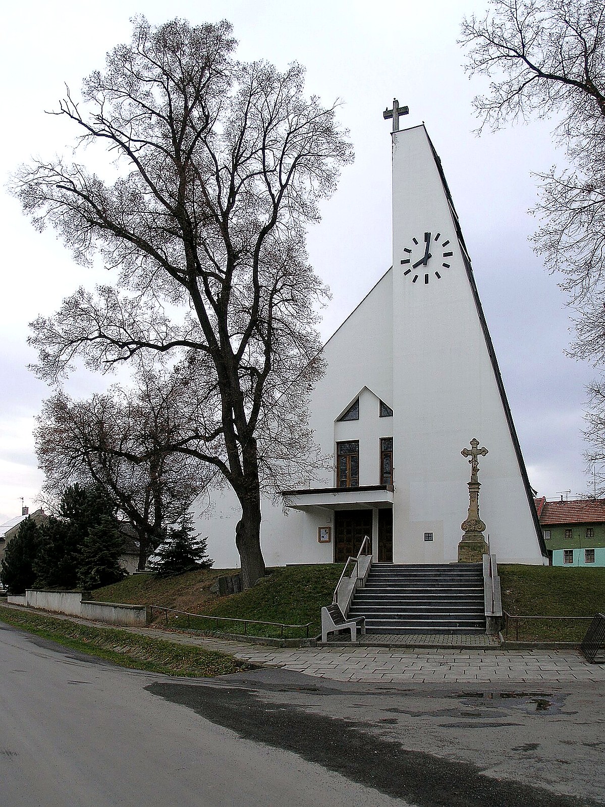 
<span>kostel svatého Jiljí (Křelov)</span>
