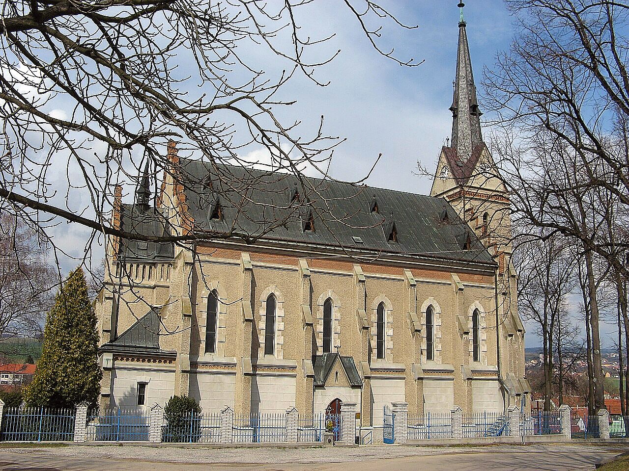 
<span>kostel svatého Mikuláše (Tvarožná)</span>
