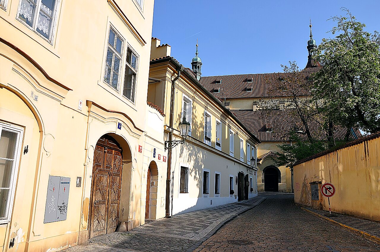 
<span>Anežská</span>
