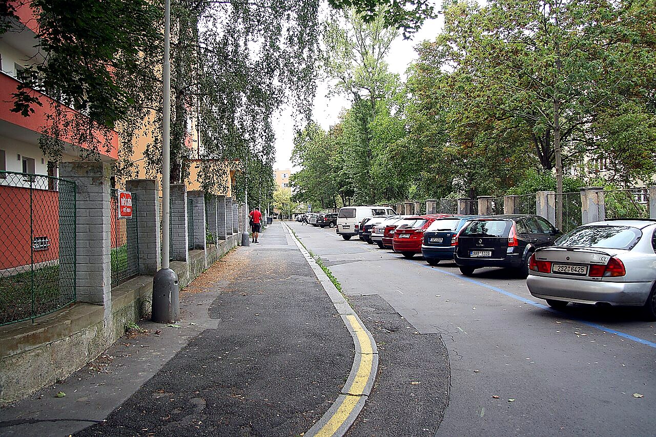 
<span>Obětí 6. května</span>
