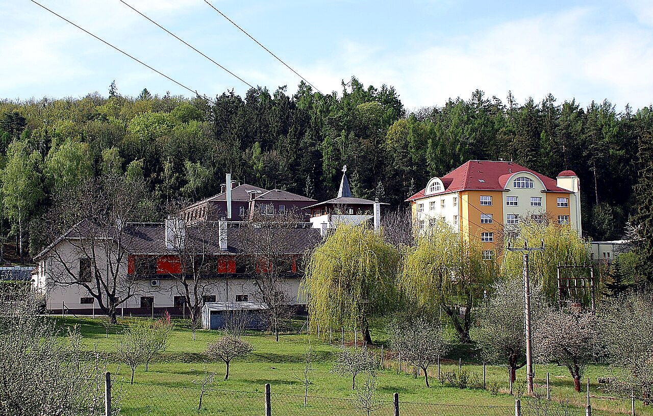 
<span>klášter sester dominikánek</span>
