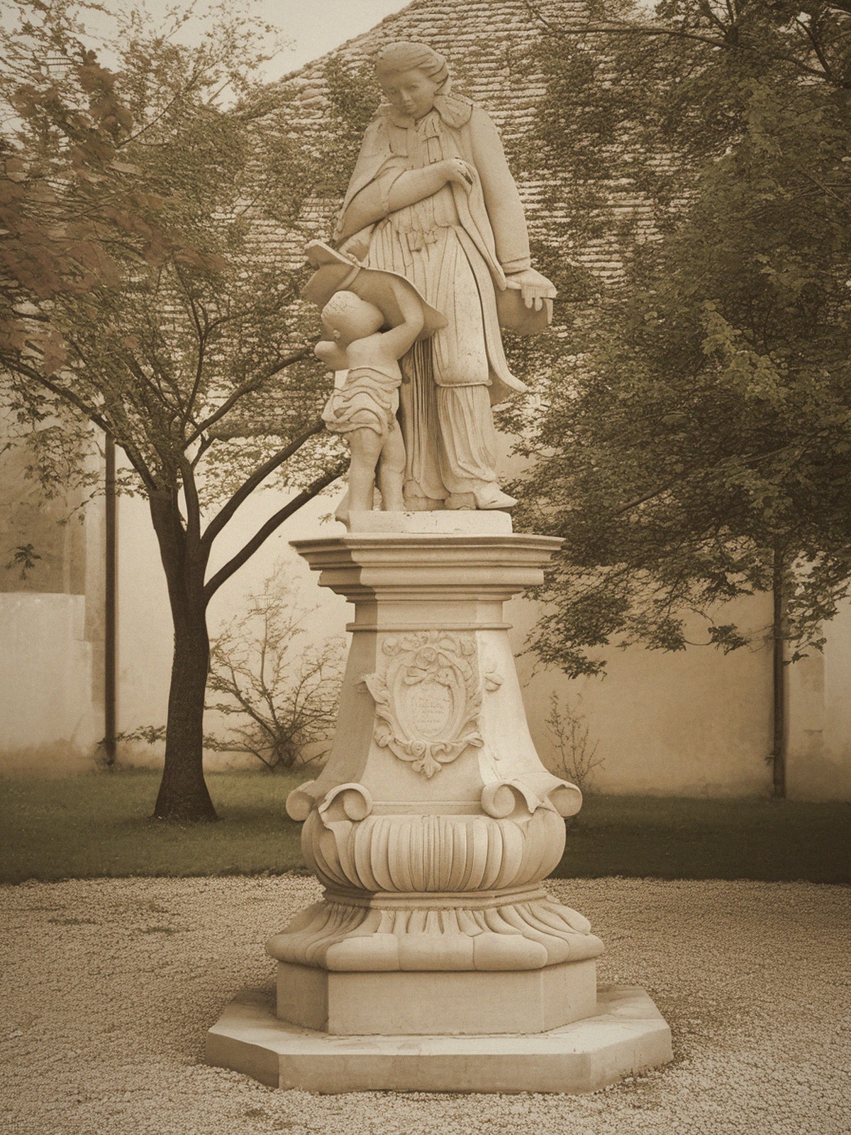 Historical appearance – Socha svatého Jana Nepomuckého na náměstí T. G. Masaryka v Prostějově