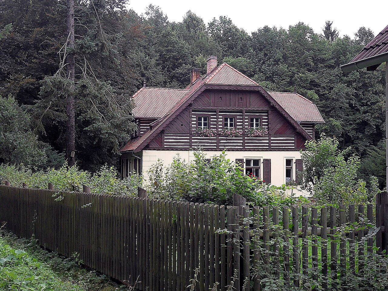 lesovna Zábělá