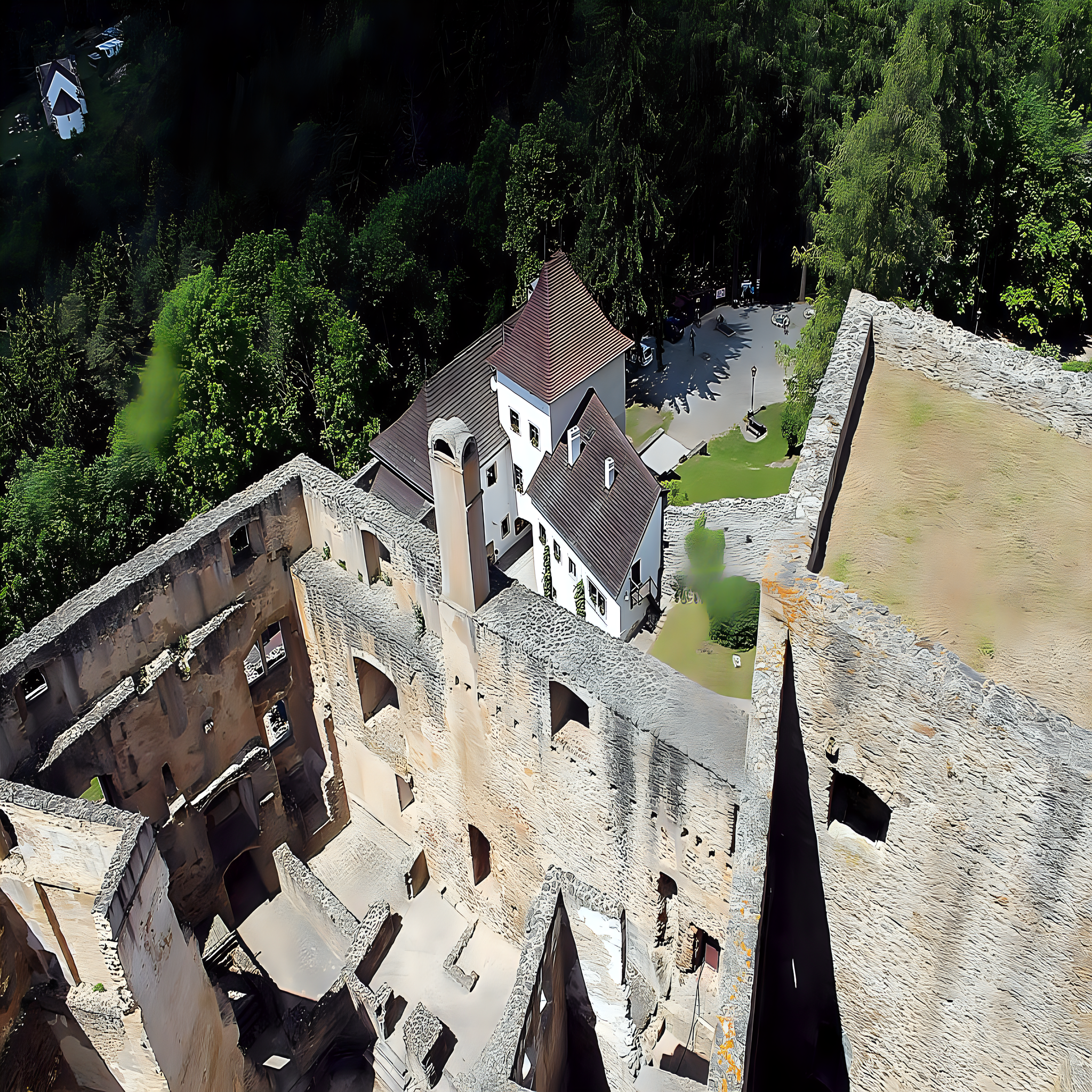 
<span>Landštejn</span>
