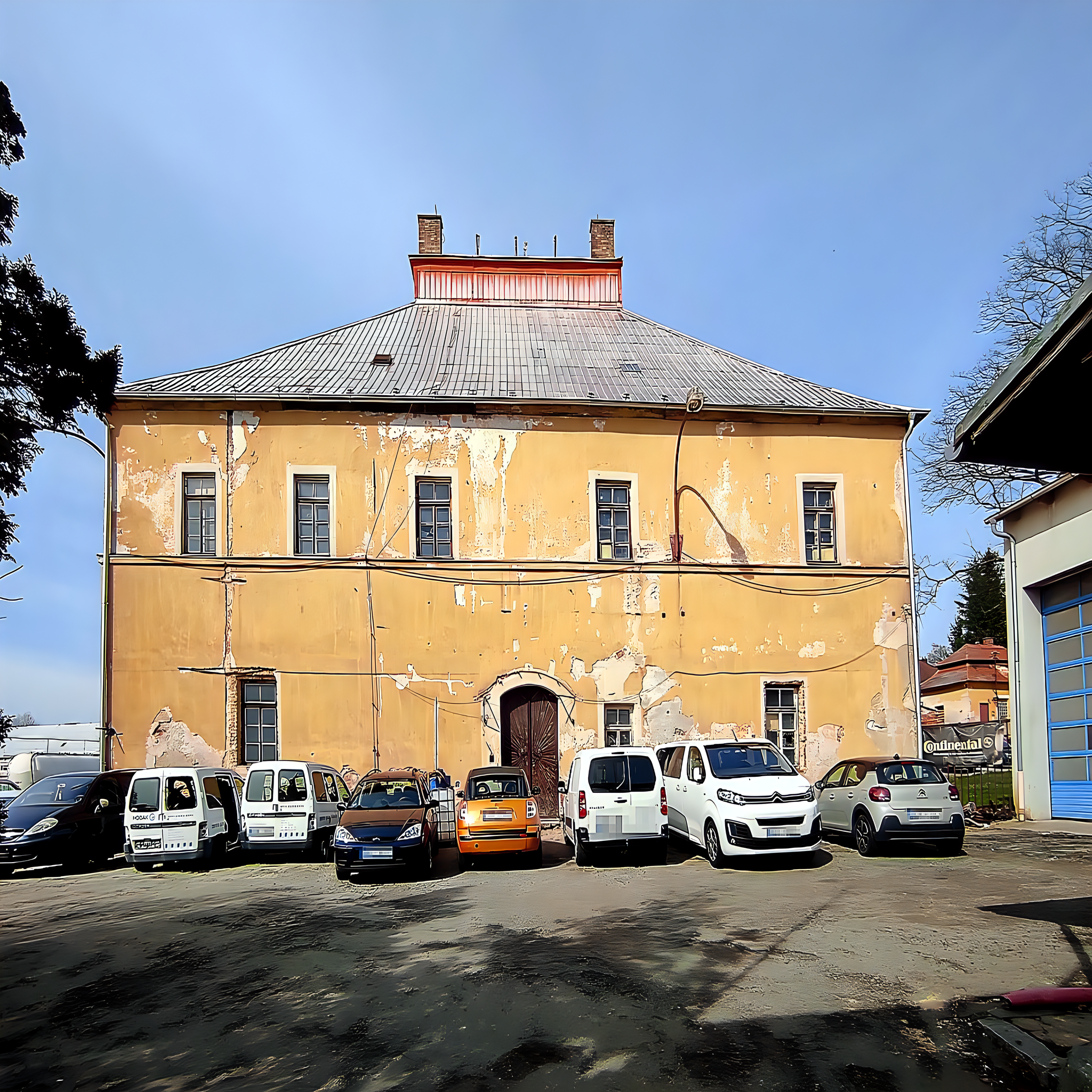 
<span>Zámeček Rudolfov</span>

