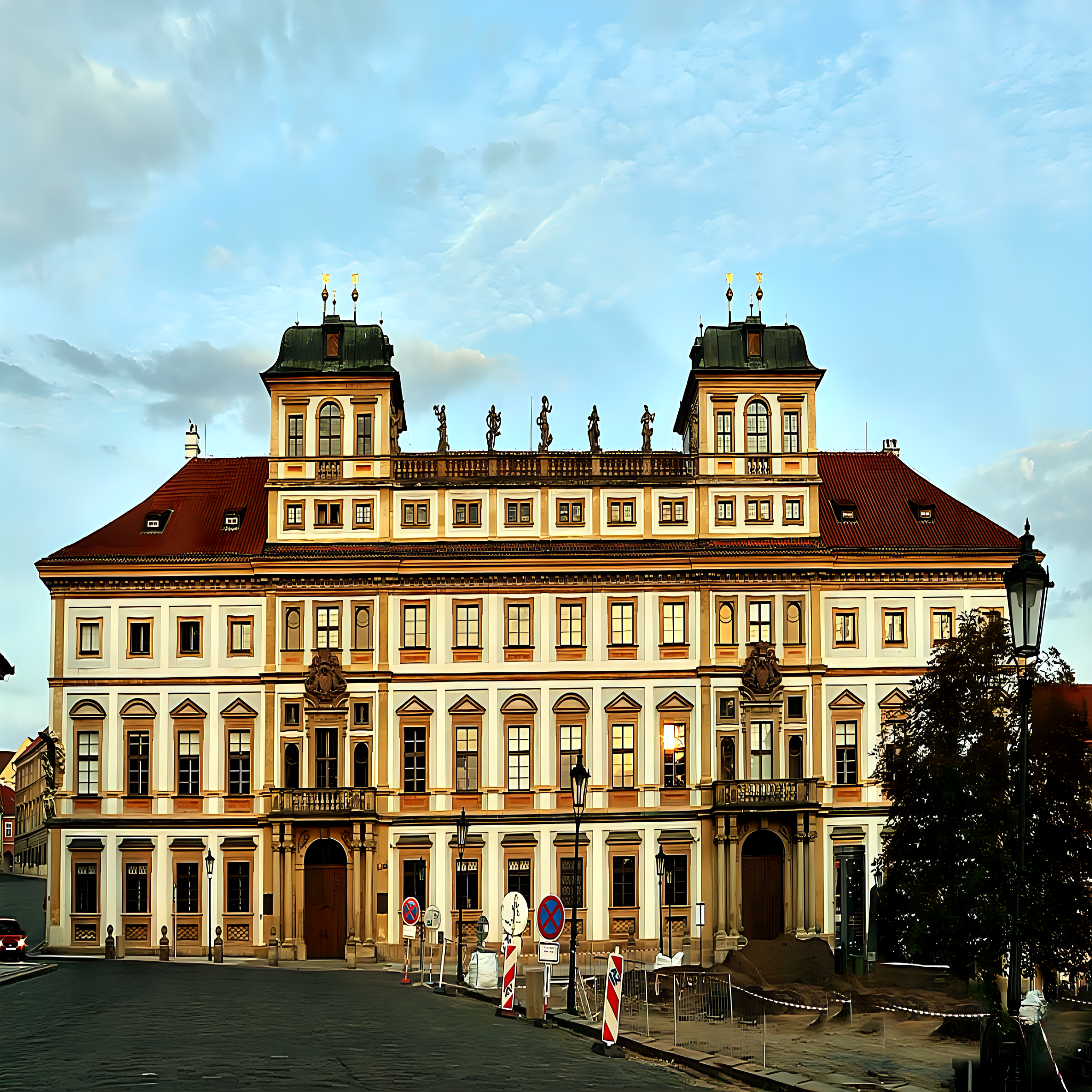 
<span>Toskánský palác v Praze</span>
