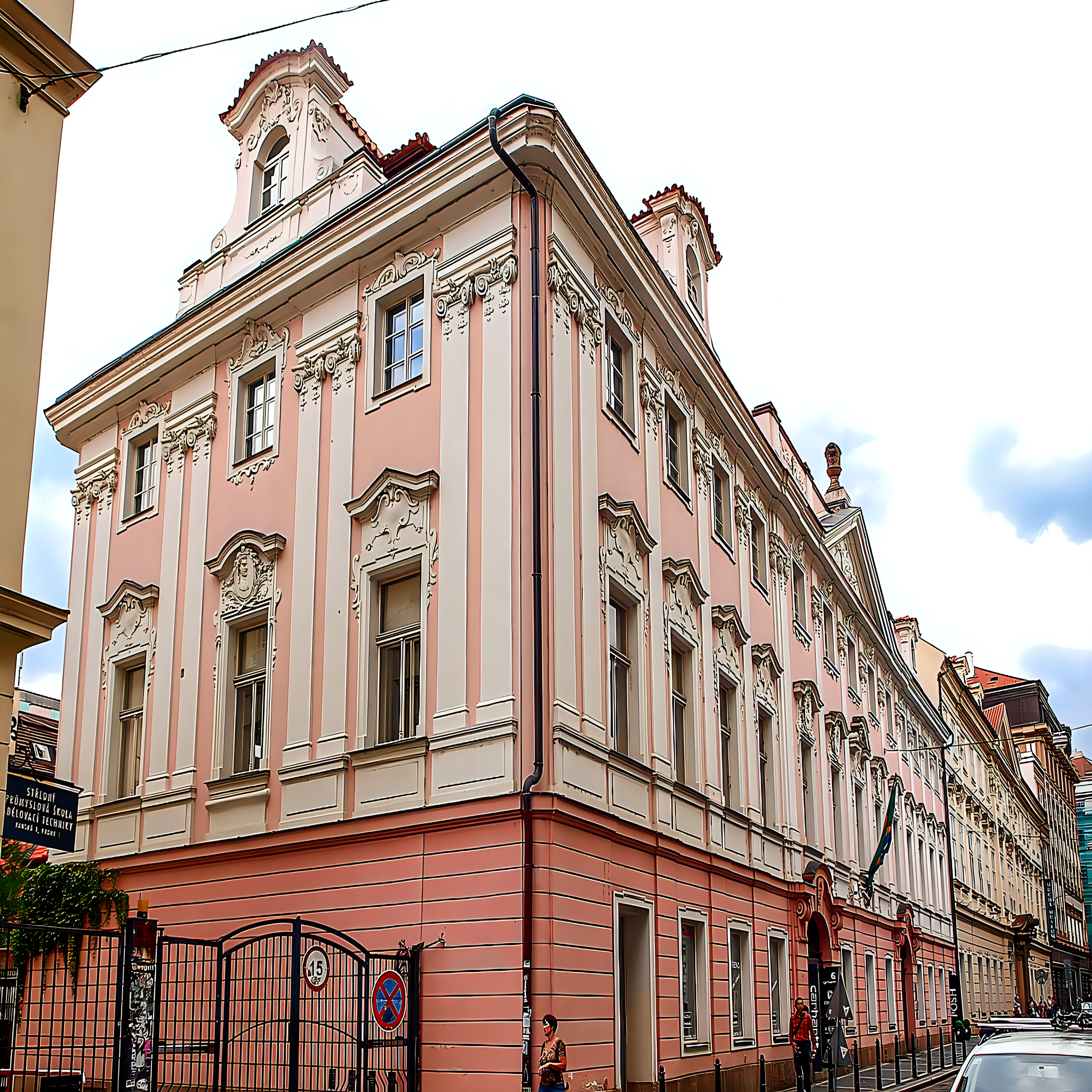 
<span>Neubergovský palác</span>
