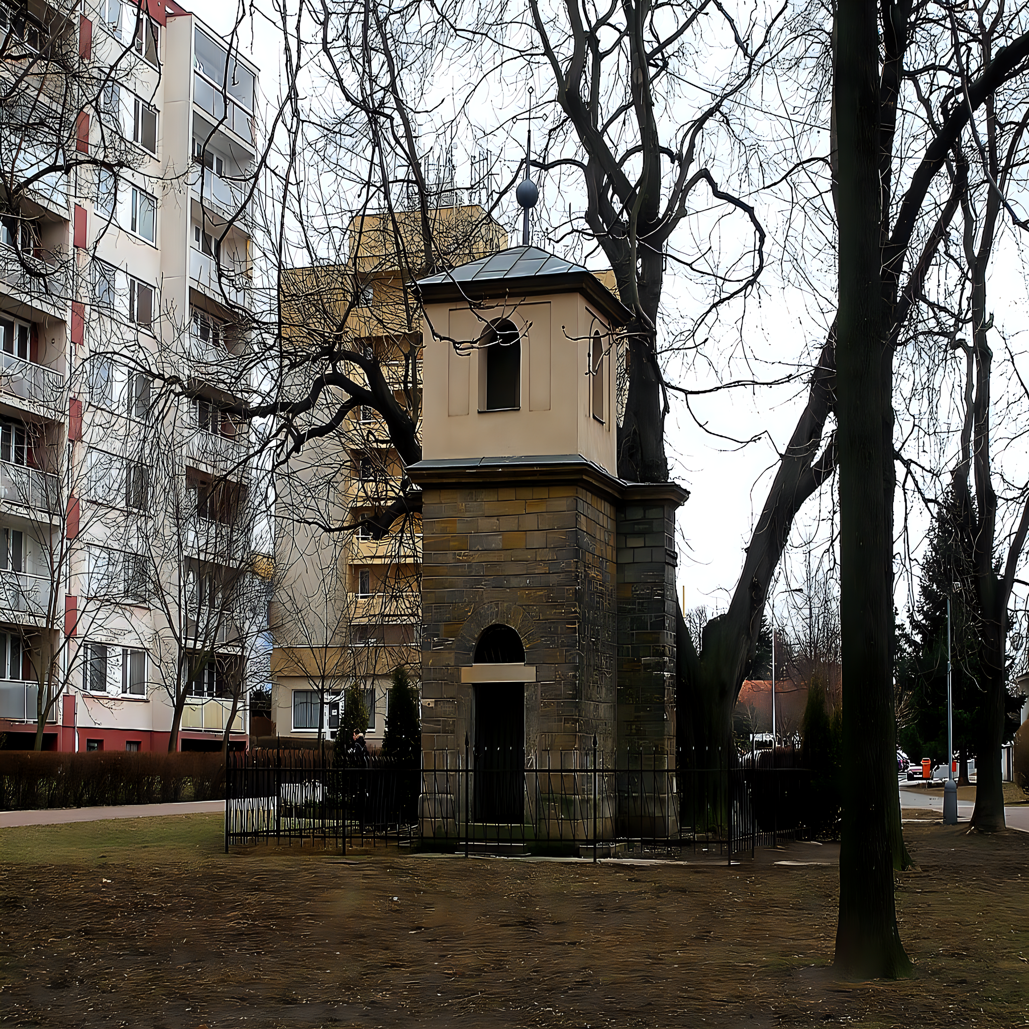 
<span>Kaple svatého Kříže (Letňany)</span>
