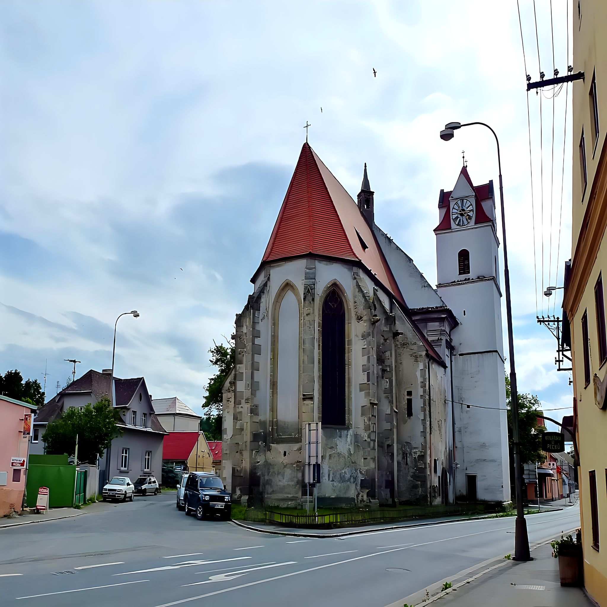 
<span>Kostel svatého Apolináře (Velké Předměstí)</span>
