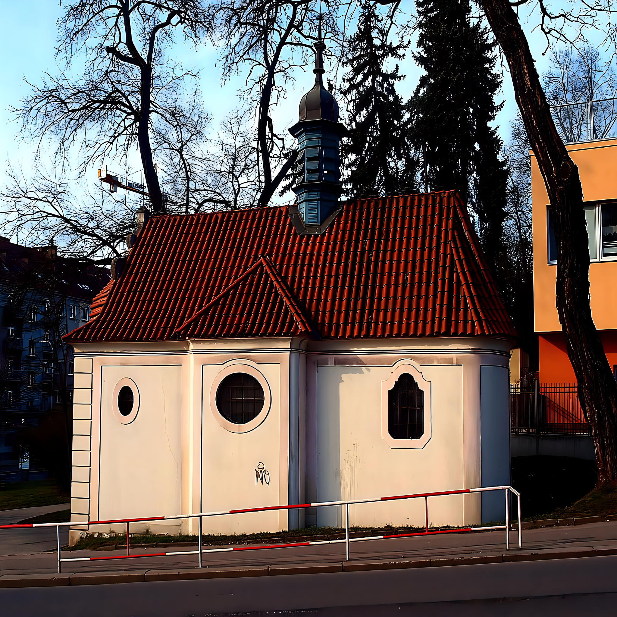 
<span>kaple Nanebevzetí Panny Marie (Košíře)</span>
