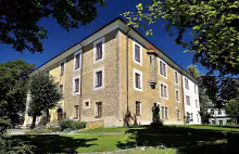 Arcibiskupský zámek Ernestinum