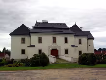 Zámek Pluhův Žďár