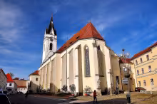 kostel svatého Jiljí a Panny Marie Královny