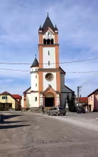 Kostel Povýšení svatého Kříže (Uhřínov)