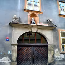 Dlouhá 16