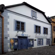 Dlouhá 90