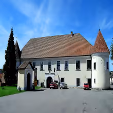 zámek Louňovice pod Blaníkem