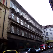 Brána svatého Jana na zábradlí