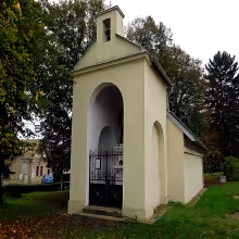 Kaplička svatého Jana Nepomuckého (Benátecká Vrutice)