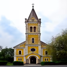 Kostel Nanebevstoupení Páně (Stará Role)