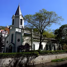 Kostel svatých Petra a Pavla (Karlovy Vary)