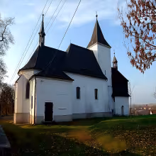 kostel Nejsvětější Trojice (Jenišovice)