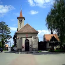 kostel Povýšení svatého Kříže (Slatina)