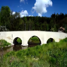 Ronovský most