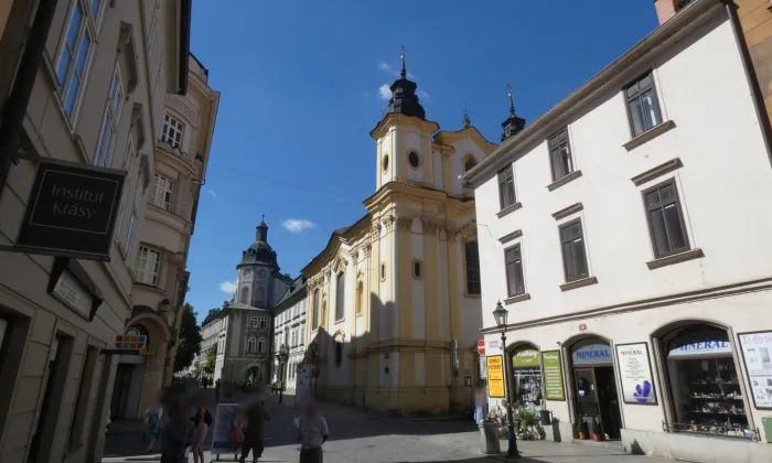 Bezručova 22