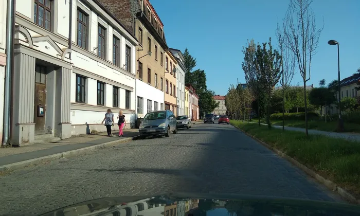 Budova Gymnázia Benešov, Husova 470