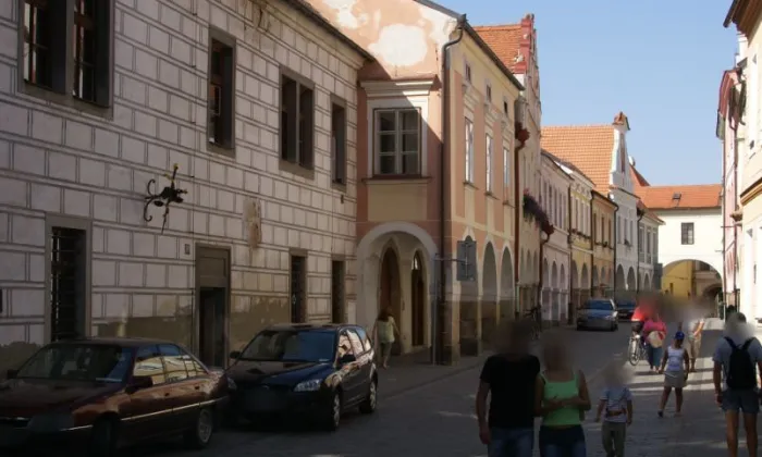 Březanova čp. 80, 175
