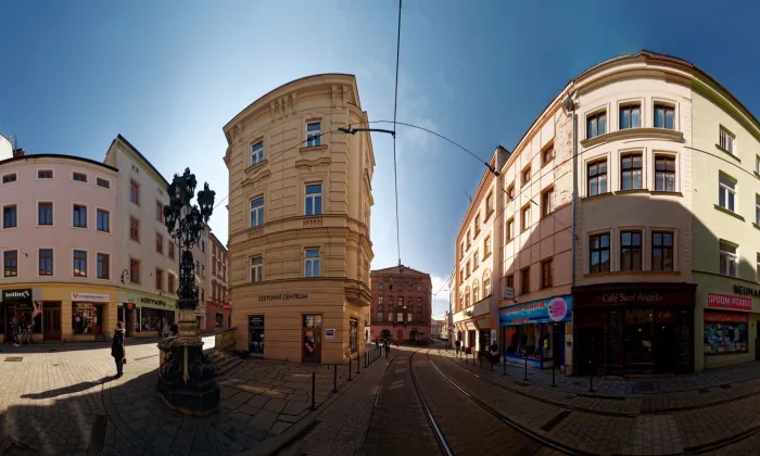 Denisova 17
