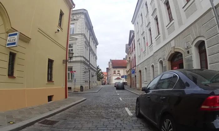 Dlouhá 11