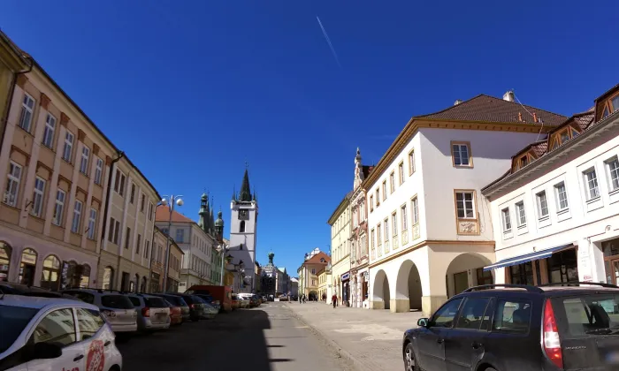 Dlouhá 33