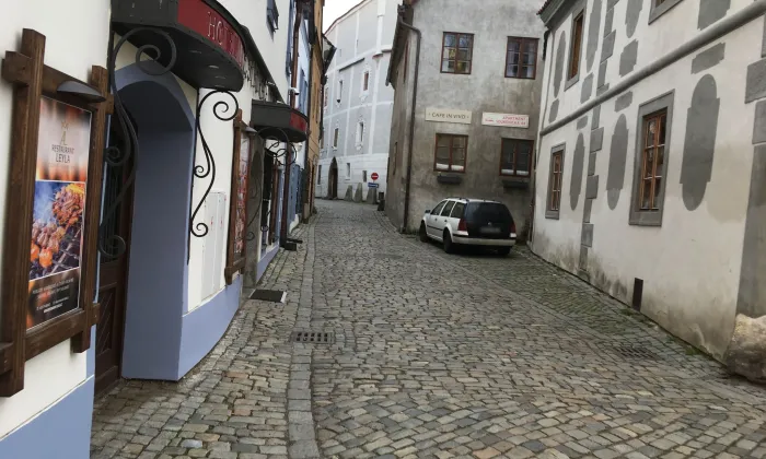 Dlouhá 92
