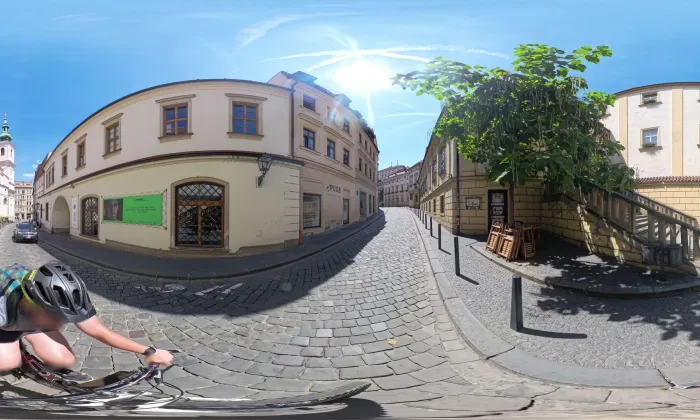 Dominikánská 13