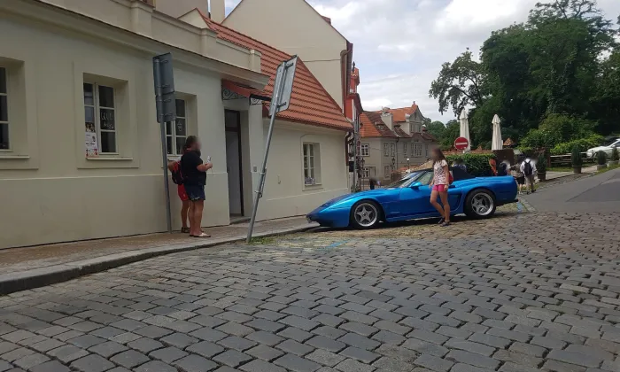 Šárecká brána