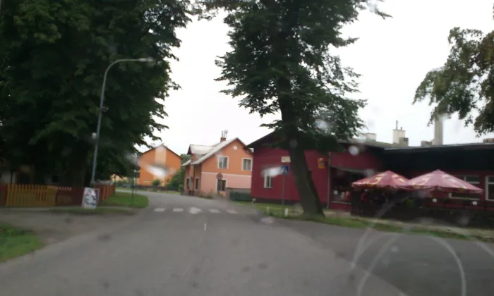 Kostel Nanebevzetí Panny Marie (Okna)