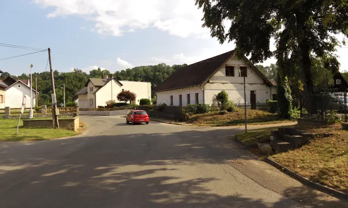 Kostel Nanebevzetí Panny Marie v Mohelnici nad Jizerou
