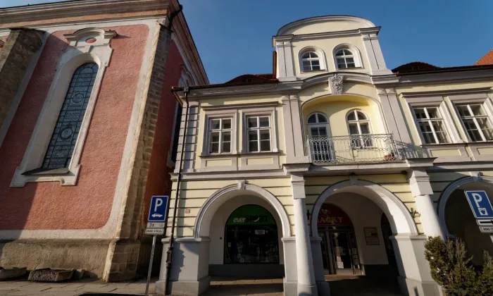Kostel Narození Panny Marie (Domažlice)
