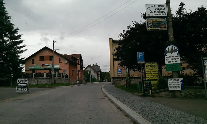 Kostel Navštívení Panny Marie (Božkov)
