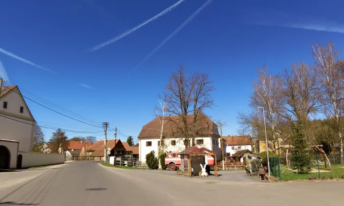 Kostel Povýšení svatého Kříže (Býčkovice)