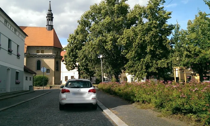 Kostel svatého Bartoloměje v Bakově nad Jizerou