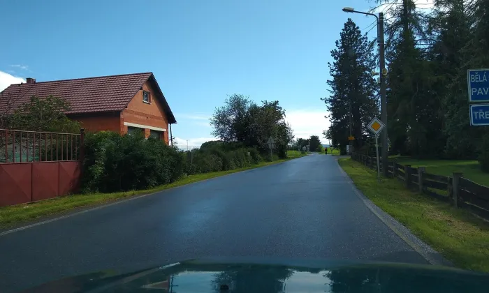 Kostel svatého Michaela archanděla (Dubeč)