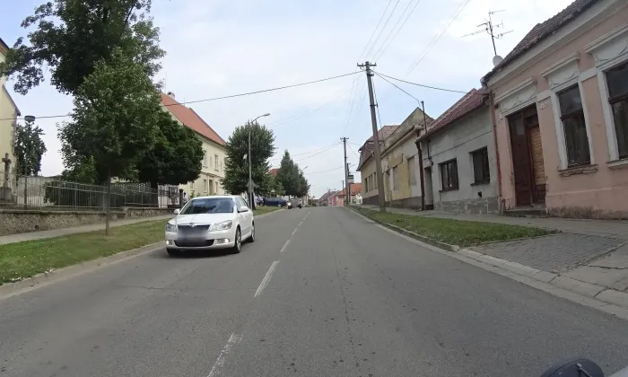 Kostel svatého Petra a Pavla v Podivíně