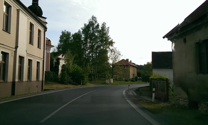 Kostel svatého Václava v Deštné u Dubé