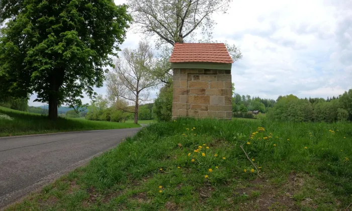 kaple nad Mařenicemi