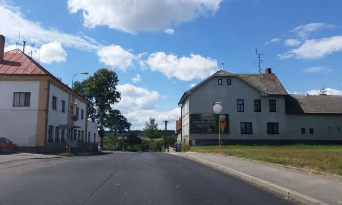kostel Narození Panny Marie (Obrataň)