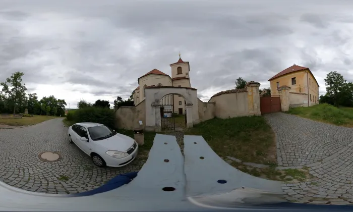 kostel svatého Apolináře (Sadská)