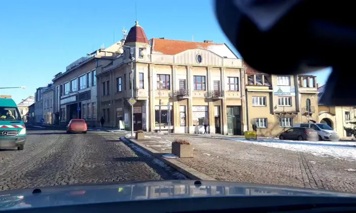 kostel svatého Petra a Pavla v Unhošti